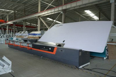 MÁQUINA DOBLADORA AUTOMÁTICA DE SEPARADORES